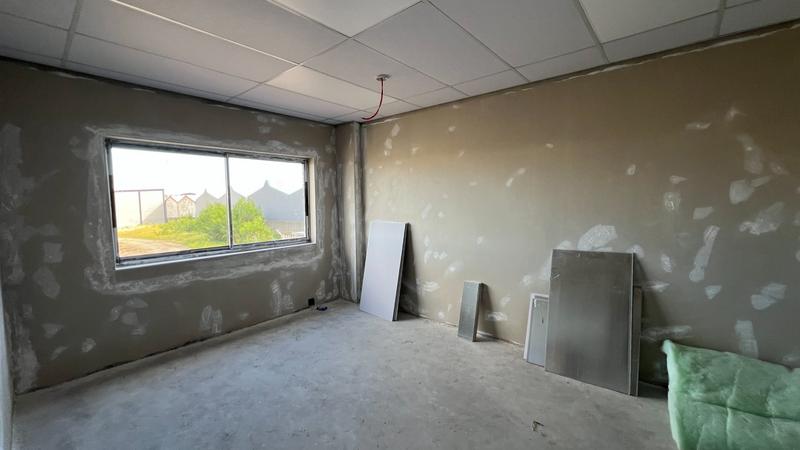 To Let commercial Property for Rent in Killarney Gardens Western Cape